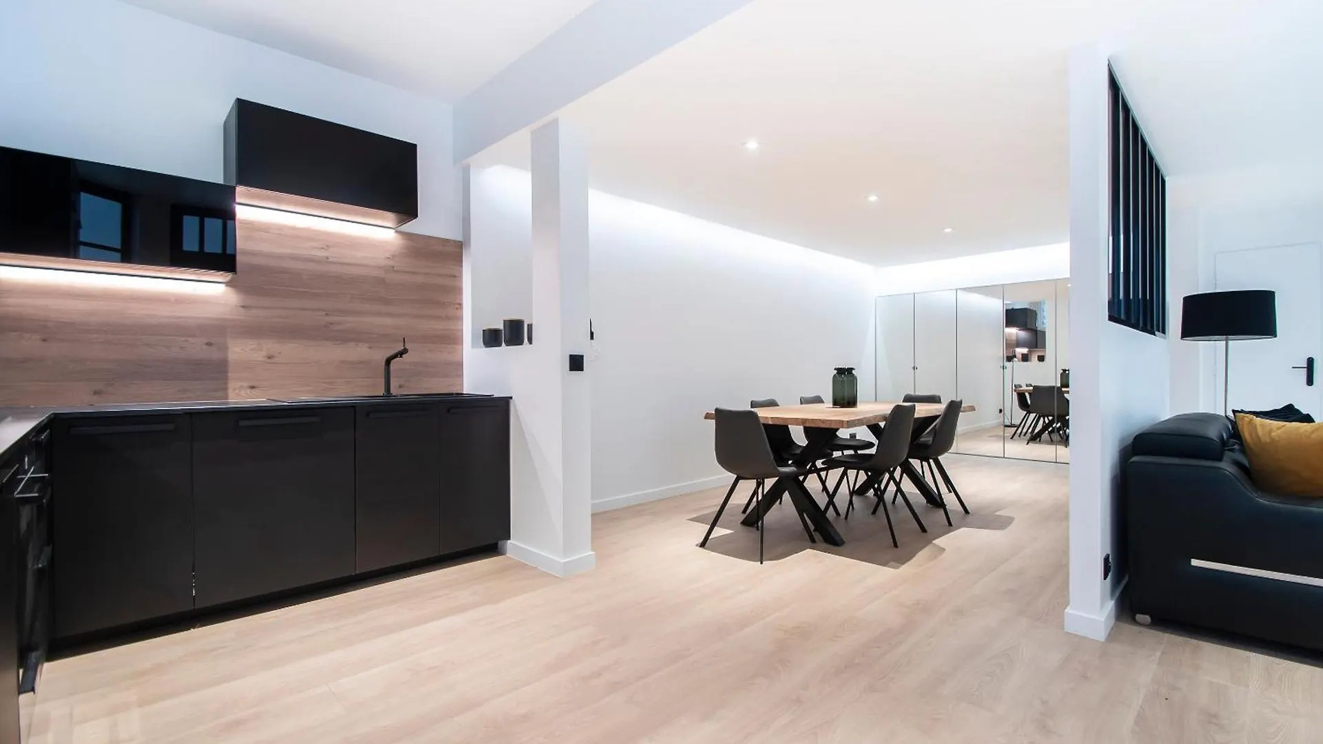 Apartment In - Eiffel Tower Area *